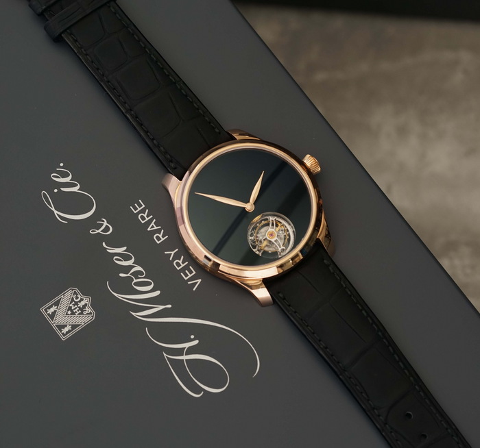 The Pinnacle of Horological Excellence - H. Moser & Cie. Endeavour Tourbillon Concept Vantablack
