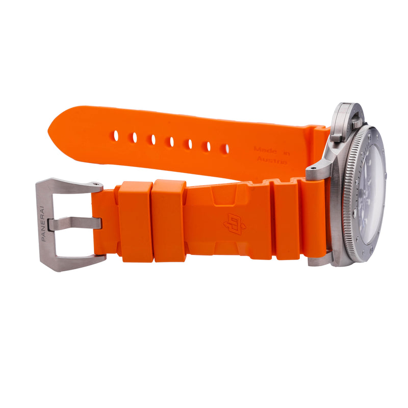 Panerai Submersible Titanium BMG-TECH 47mm