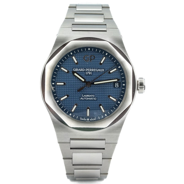 Girard Perregaux Laureato 42mm Blue Dial 81010-11-431-11A