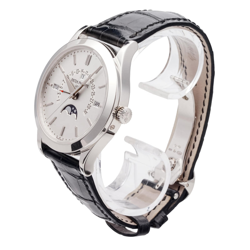 Patek Philippe Perpetual Calendar Retrograde Platinum 39mm 5496P-001