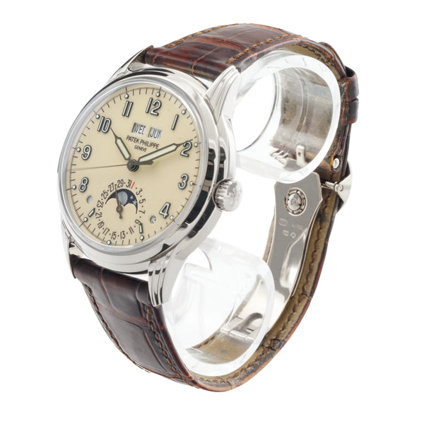 Patek Philippe Perpetual Calendar 5320G 40mm