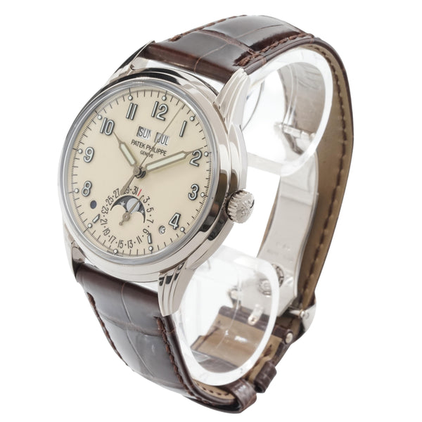 Patek Philippe Perpetual Calendar 5320G 40mm
