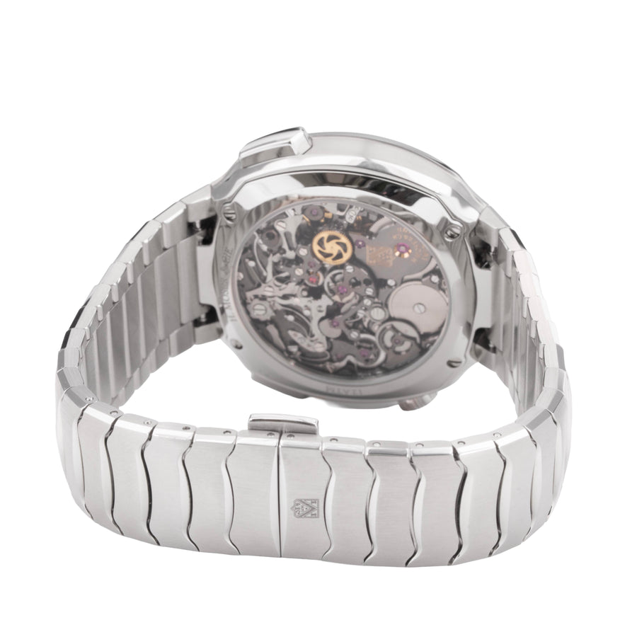 H.Moser & Cie. Streamliner Flyback Chronograph