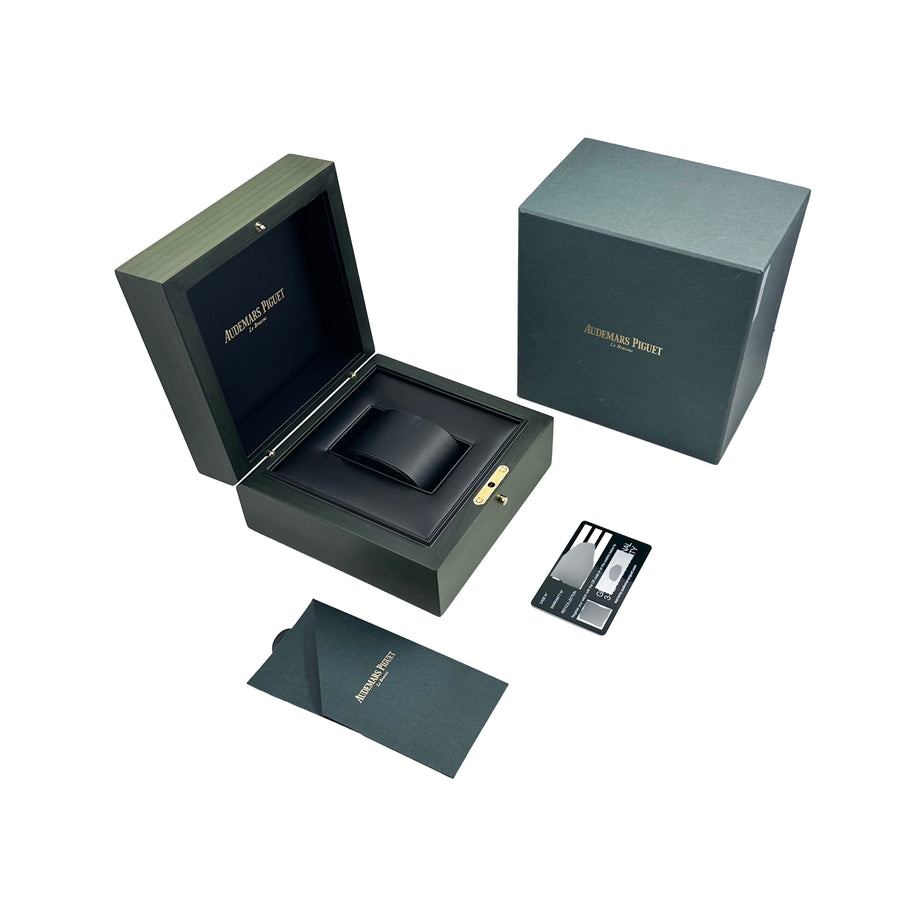 Audemars Piguet Royal Oak 37mm 15550ST Grey